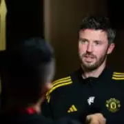 Michael Carrick Refuses to Rule Out Manchester United Premier League Title Charge