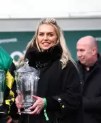 National Hunt Chase Analysis: Newton Tornado and Iceberg Theory Highlighted