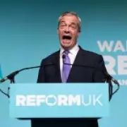 Nigel Farage Claims Sunderland Invitation Amid Football Political Controversy