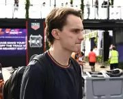 Oscar Piastri's Heartbreaking Crash at Australian Grand Prix: 'I'm Just Very Sorry'