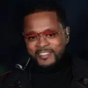 Patrice Evra Predicts Arsenal Could 'Bottle' Premier League Title Race Again