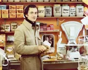 Peter Smith, Health Food Pioneer Who Opened First Store in Scunthorpe, Dies at 97