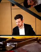 Pianist Jayson Gillham Announces Tour with Palestinian-Jordanian Musician
