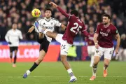 Pundits Split on Fulham vs West Ham Clash as Relegation Battle Heats Up