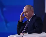 Putin Seeks Oligarch Donations to Fund Russia's War in Ukraine