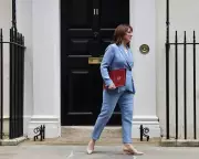 Rachel Reeves' Spring Forecast: Global Crises Threaten UK Household Finances