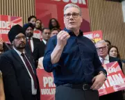 Starmer Faces Fragmented Political Landscape in England's Local Elections