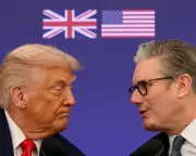 Starmer's Iran Dilemma: Navigating Trump's Demands Amid UK's US Dependency