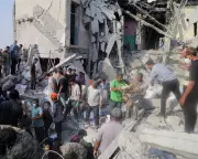 Trump Signals Willingness for Diplomatic Talks with Iran Amid Regional Escalation