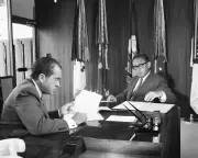 Trump's Iran War Echoes Nixon's Vietnam Strategy for Political Survival