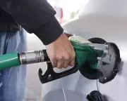 UK Drivers Forced to Cut Back as Fuel Prices Soar