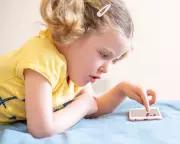 UK Government Issues New Screen Time Limits for Children Under Five