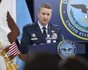 US Intelligence Warns of Direct Iranian Attacks on Oil Tankers in Strait of Hormuz