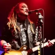 Wildhearts Frontman Ginger Wildheart Declines Cancer Treatment, Vows to Rock On