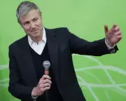 Zac Goldsmith Launches New Sports Radio Station Ahead of World Cup
