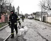 Zelenskyy Reports Russian Offensive Intensifies as US-Ukraine Talks Conclude