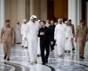 Zelenskyy Seals Decade-Long Defence Pacts with Qatar and Saudi Arabia Amid Iran Tensions