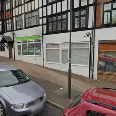 Bromley Shop Gets Alcohol Licence Despite Fears of Unwanted Visitors