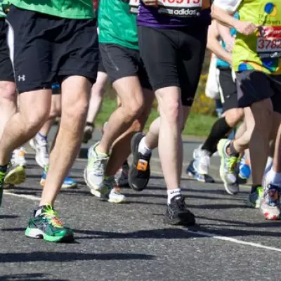 Harvard Doctor Explains Why Marathon Runners Need Toilets at Mile 18