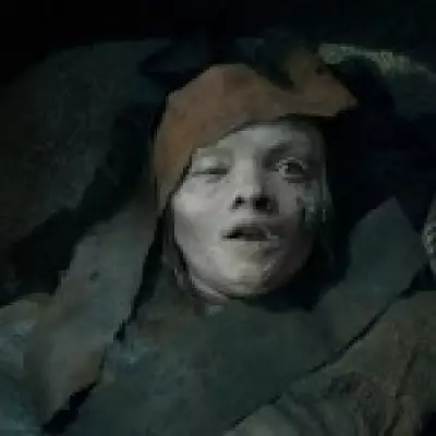 London Commuters Outraged Over 'Distressing' Horror Movie Poster on TfL Network