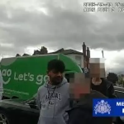 London Gang Paid Thieves £300 Per Phone in Massive Smuggling Ring