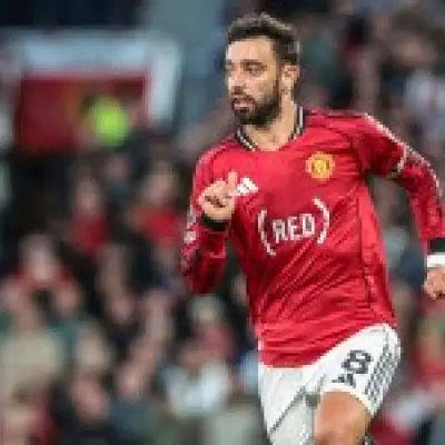 Man Utd hope two key signings can convince Bruno Fernandes to stay at Old Trafford