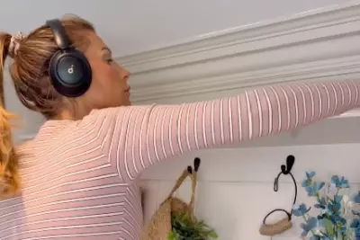 Mrs Hinch's Favorite Noise-Cancelling Headphones Slashed by 44% on Amazon