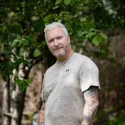 Only Fools and Horses Superfan Gets Full Back Tattoo of Del Boy and Uncle Albert