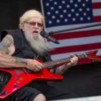 Outlaw Country Star David Allan Coe Dies at 86 After Decades of Controversy