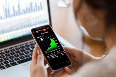 Risk Warning Confusion Fuels Cash Hoarding, Stifling UK Investment