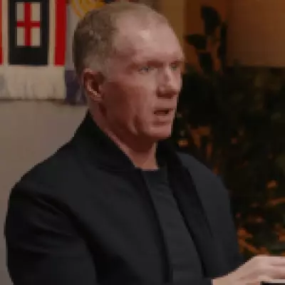 Scholes Questions Arteta's 'Strange' Eze Substitution in Arsenal's Man City Defeat