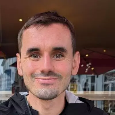 Socialist Candidate Pledges Library Restoration and Working-Class Leadership in Croydon