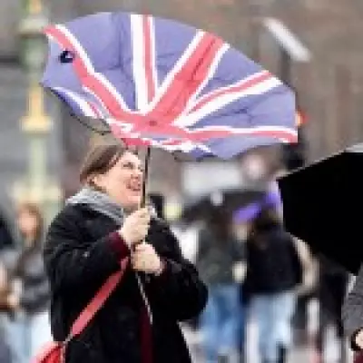 Storm Dave to Batter UK with 90mph Winds and Snow - Warnings Issued