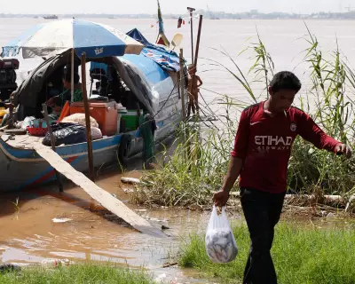Super Typhoon Sinlaku Threatens Mariana Islands with Destructive Winds