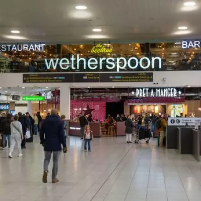 Travel Influencer Stunned by 4am Gatwick Wetherspoons Crowd