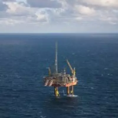 Trump Urges UK to 'Drill, Baby, Drill' in North Sea, Criticizes Renewable Energy Shift