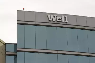 Weil Expands London Team with Kirkland Partner for Secondaries Strategy