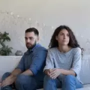 4 Subtle Signs Your Relationship Has Run Its Course, According to Experts