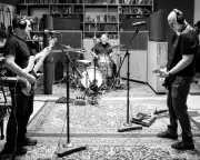 90s Rock Icon Bob Mould Reunites Sugar: 'When Cobain Died, I Pulled the Plug'