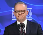 Albanese Urged to Clarify Australia's War Stance Amid Trump's Iran Conflict