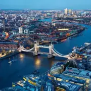 American Debunks London 'Danger' Claims with Sarcastic 'Pure Chaos' Video