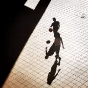 Architect Captures Magical Basketball Moment from Madrid Window