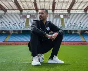 Ashley Cole on First Managerial Role at Cesena: 'Players Must Trust Me'