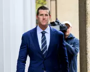 Australian War Memorial Updates Ben Roberts-Smith Display After War Crime Charges
