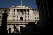Bank of England Rate Hike Expectations Cool as Middle East Ceasefire Resets Trader Sentiment