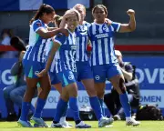Brighton Stun Manchester City 3-2 in WSL Title Race Twist