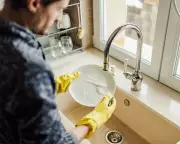 Budget Dishwashing Liquid Beats Premium Brands in Australian Consumer Test