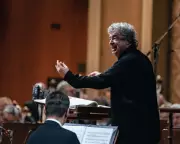 Bychkov's Mahler Cycle with Czech Philharmonic Joins Elite Pantheon