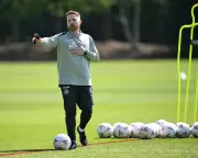 Calum McFarlane Returns to Chelsea Hotseat Amid Rosenior Era Doubts