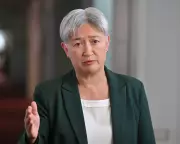 Chalmers Warns of Global Economic Danger Amid Iran War Fallout